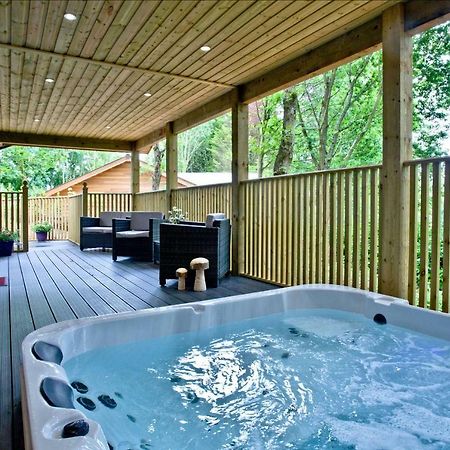 Cedar Lodge, South View Lodges, Exeter Buitenkant foto