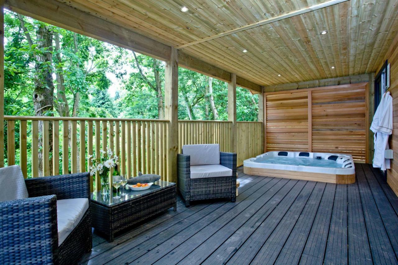 Cedar Lodge, South View Lodges, Exeter Buitenkant foto