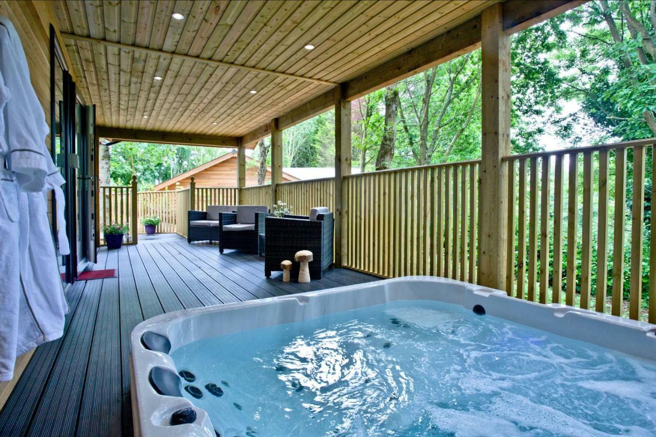 Cedar Lodge, South View Lodges, Exeter Buitenkant foto